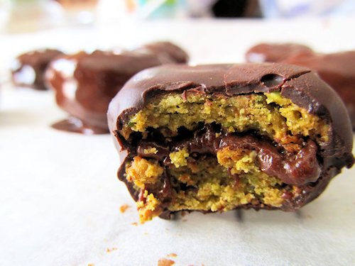 19 Chocolate Pistachio Cookies