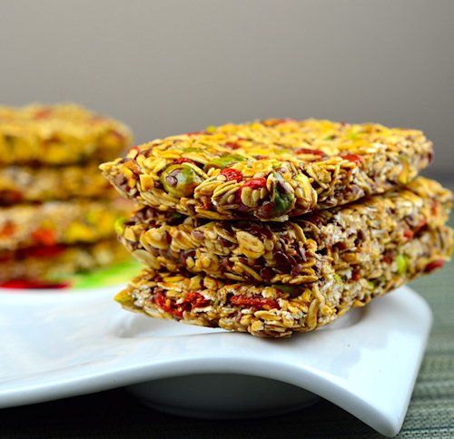 24 Goji Berry & Pistachio Granola Bars