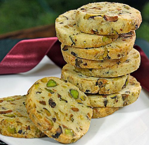 25 Pistachio-Orange Cocktail Cookies